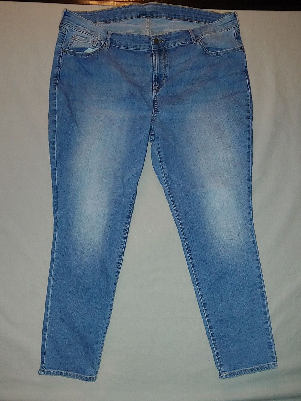 Women's Size 18 Regular Jeans Blue Straight Leg Stretch Denim